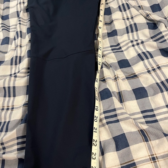 Lululemon ABC Trousers (Black, 31 waist) - Picture 4 of 8